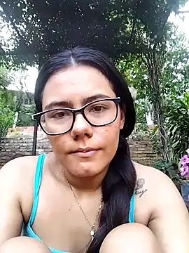 Snapshot of LindsayMoon chatting on December 2025 08:34:02 PM LindsayMoon online show from December 2025 08:34:02 PM