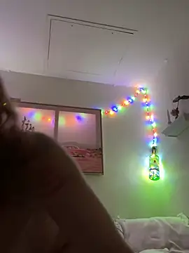 SunnyRays69 online show from April 2026 07:49:01 PM