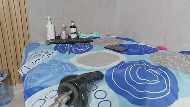 celeste jhons online show from April 2026 10:27:02 PM