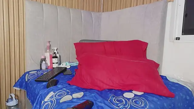 celeste jhons online show from April 2026 10:44:02 PM