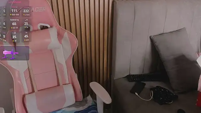 celeste jhons online show from October 2025 06:40:01 PM