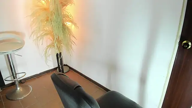 kattadoll online show from October 2025 01:51:02 AM