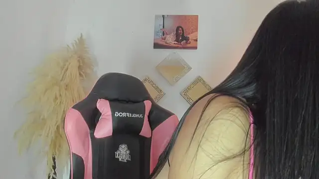 kattadoll online show from March 2026 01:35:02 PM