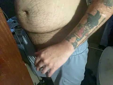 Snapshot of KeptupHack chatting on December 2025 01:44:02 PM KeptupHack online show from December 2025 01:44:02 PM