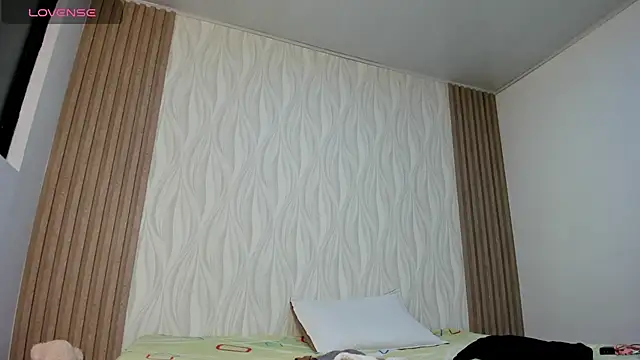  ashleymiller online show from April 2026 05:06:02 PM