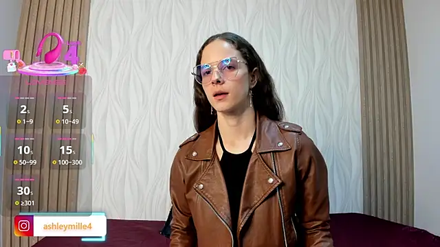  ashleymiller online show from March 2026 07:04:02 PM