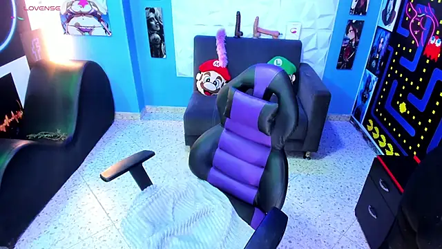 FelinaJohnson online show from March 2025 07:25:02 PM