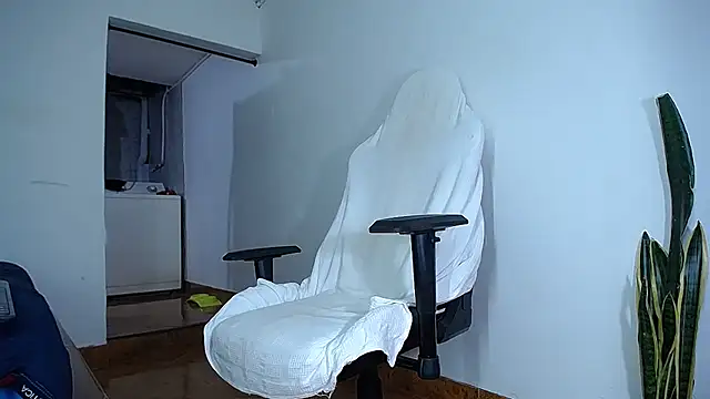 diamond black00 online show from November 2025 12:47:02 AM