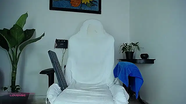 diamond black00 online show from February 2026 07:02:01 PM