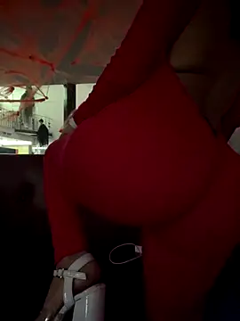 Snapshot of doll_celeste20 chatting on October 2025 12:56:02 AM doll celeste20 online show from October 2025 12:56:02 AM