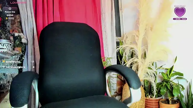Snapshot of doll_celeste20 chatting on May 2026 02:28:02 AM doll celeste20 online show from May 2026 02:28:02 AM