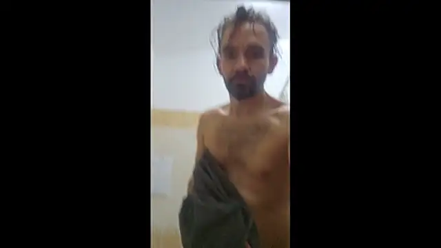 Snapshot of kinky_aliens chatting on December 2025 02:07:02 AM kinky aliens online show from December 2025 02:07:02 AM