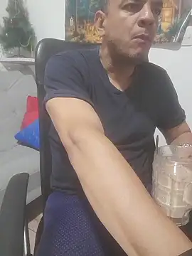 latinmartin73 online show from January 2026 12:17:01 AM