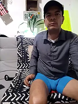 latinmartin73 online show from September 2025 12:57:02 AM