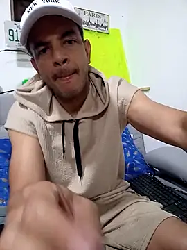 latinmartin73 online show from September 2025 03:33:02 AM
