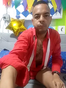 latinmartin73 online show from September 2025 02:46:01 PM