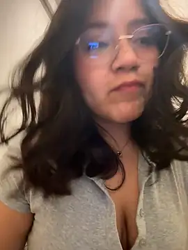 Snapshot of kittyfresita chatting on October 2025 02:34:01 AM kittyfresita online show from October 2025 02:34:01 AM