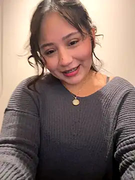 kittyfresita online show from November 2025 02:15:01 AM