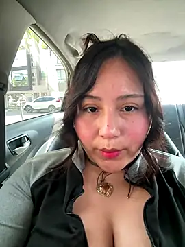 kittyfresita online show from October 2025 08:18:01 PM