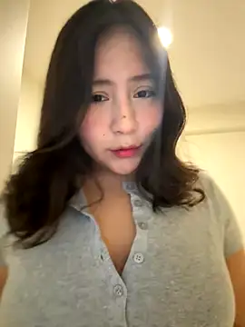 Snapshot of kittyfresita chatting on October 2025 04:44:02 AM kittyfresita online show from October 2025 04:44:02 AM