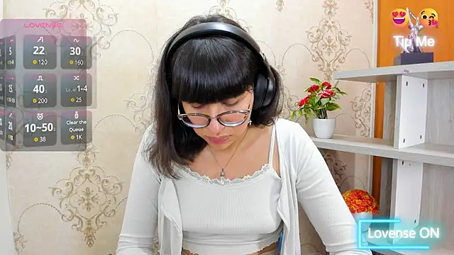 Nataly Cloud online show from February 2025 01:01:01 PM