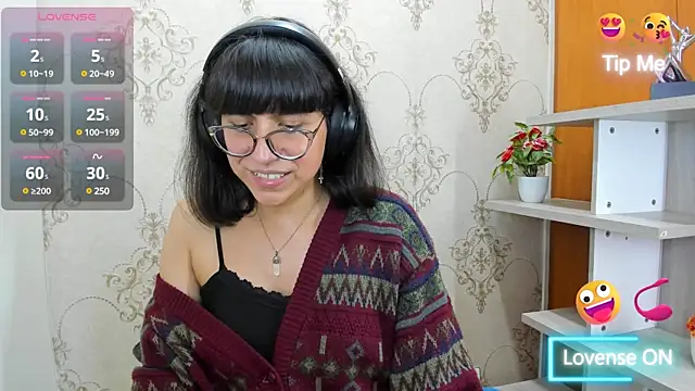 Nataly Cloud online show from January 2025 04:33:01 PM