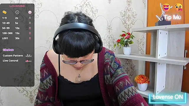 Nataly Cloud online show from February 2025 04:02:01 PM