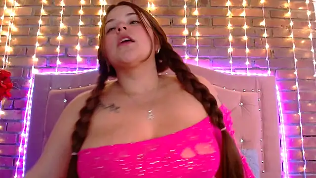 dulcevegga online show from February 2025 01:49:02 AM