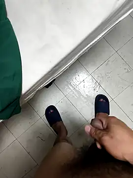 huzi518 online show from February 2026 08:39:01 PM