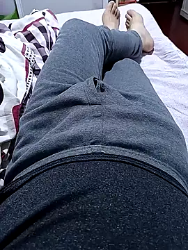 huzi518 online show from February 2026 03:44:01 PM