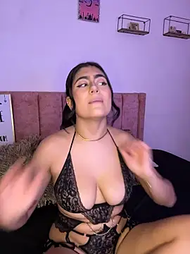miakhalifaaa  online show from October 2025 09:48:01 PM