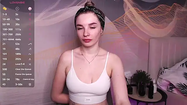 SooDana online show from March 2026 03:48:01 AM