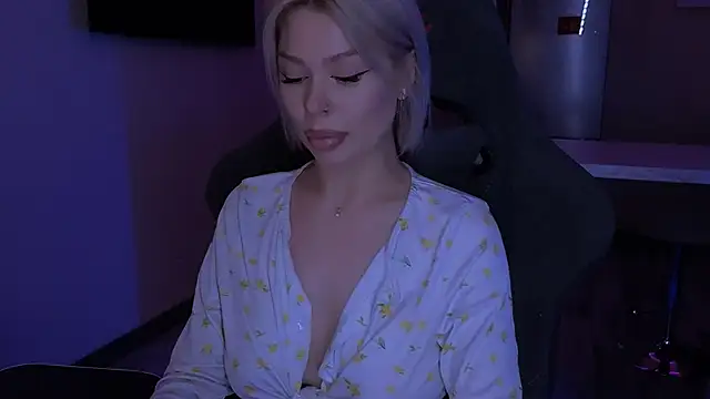 Sasha Mason online show from November 2025 02:14:02 AM