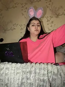 NanaDaizy online show from December 2025 06:34:02 PM