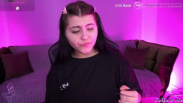 NanaDaizy online show from December 2025 02:40:01 PM