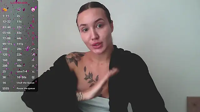 Stasia Queen online show from December 2024 09:52:02 AM