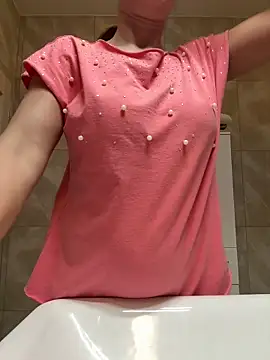 Snapshot of jennifer11772 chatting on March 2026 08:48:01 PM jennifer11772 online show from March 2026 08:48:01 PM