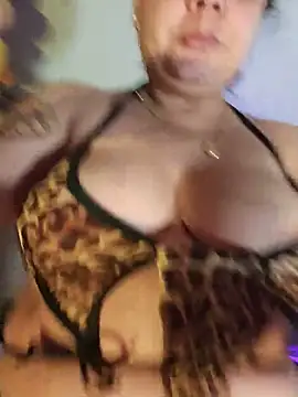 zandra milf  online show from May 2026 11:09:01 AM