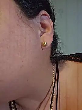 zandra milf  online show from April 2026 11:03:02 AM