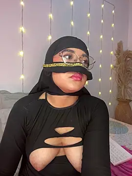 Maisa issa online show from March 2025 03:48:02 PM
