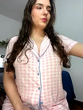 tatianaAlvarez1 online show from October 2025 10:14:02 AM