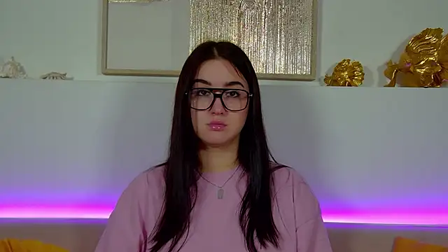 ChristinaMilton online show from November 2025 06:12:02 PM