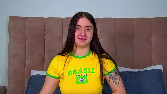 ChristinaMilton online show from February 2026 06:22:01 AM