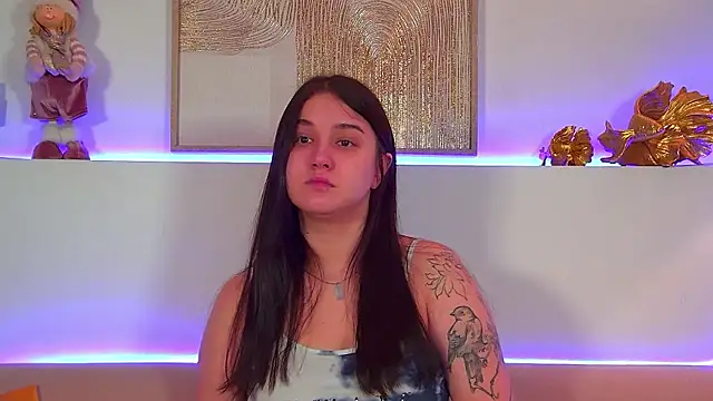 ChristinaMilton online show from December 2025 06:30:01 PM