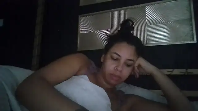 bigbootyjayda online show from October 2025 01:14:02 PM