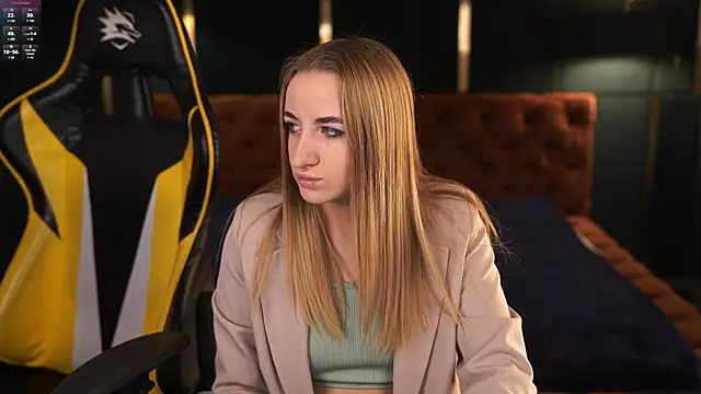 Michelle 054 online show from February 2025 11:33:01 AM