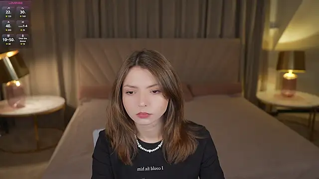 Michelle 054 online show from November 2025 04:46:02 AM