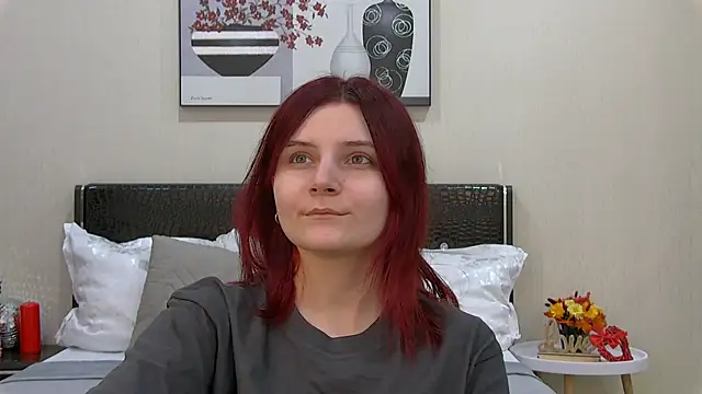 KellyStone online show from November 2025 05:22:02 AM