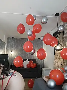 aura-baker online show from November 2025 05:08:01 AM