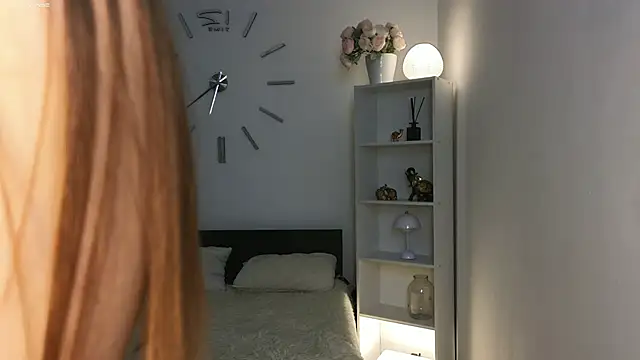aryamirelle online show from February 2025 09:17:01 PM